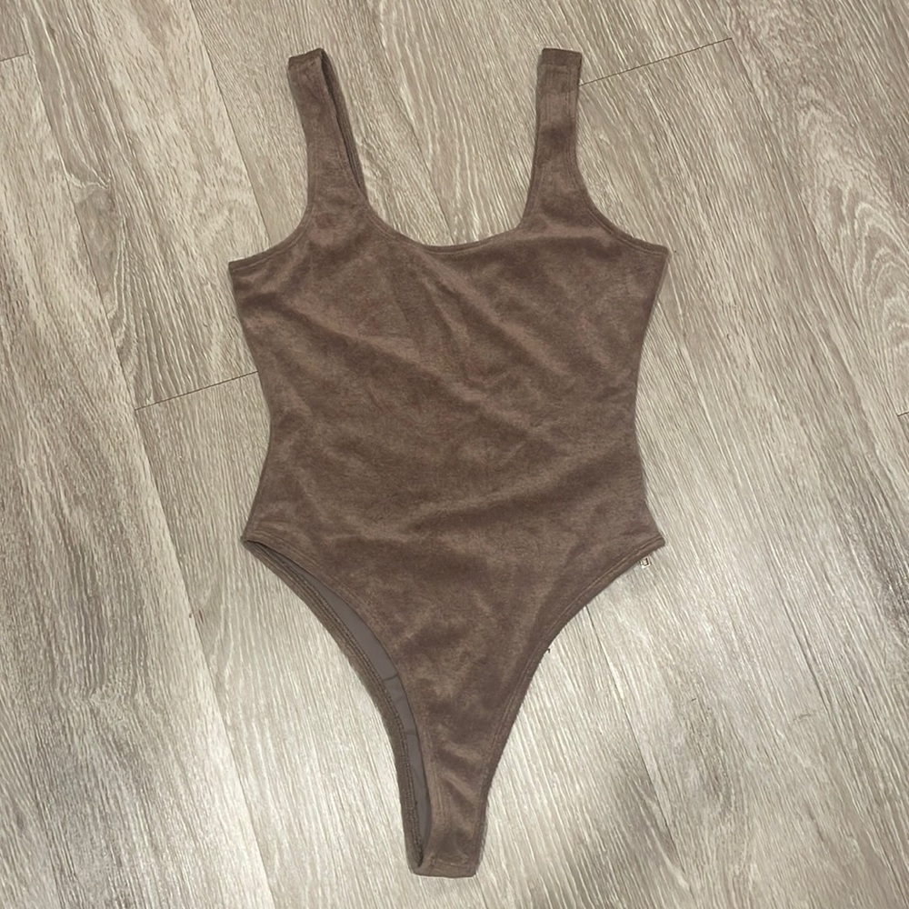 J Lux Label brown bodysuit